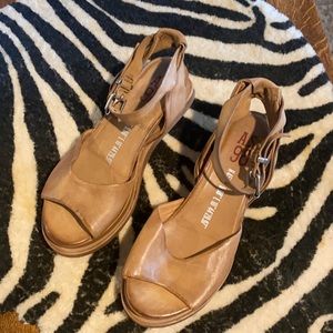 A.S. 98 leather ankle strap platform sandal